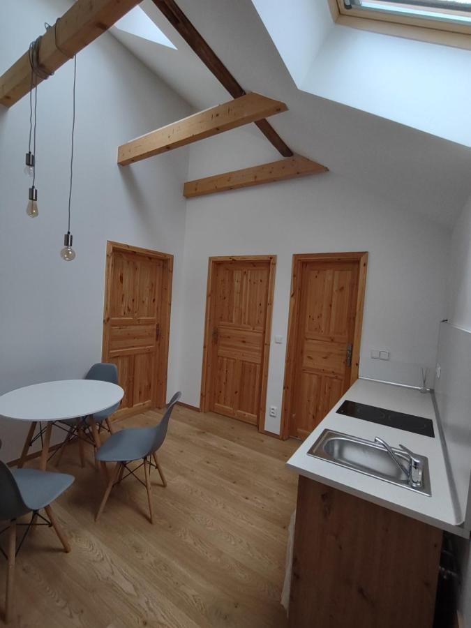 Pekloveske Apartmany V Ceskem Raji Zeleznice Экстерьер фото